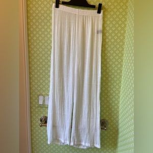 Skue, White see thru gauzy‎ loose pants , elastic waist, sz Medium